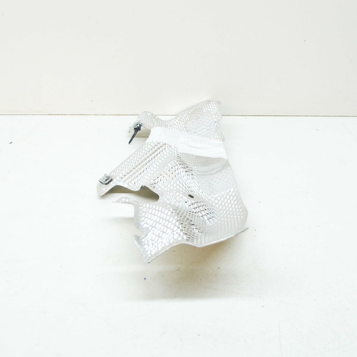 NEW AUDI SQ7 4M FRONT RIGHT SIDE HEAT PROTECTION 4M0399300C ORIGINAL