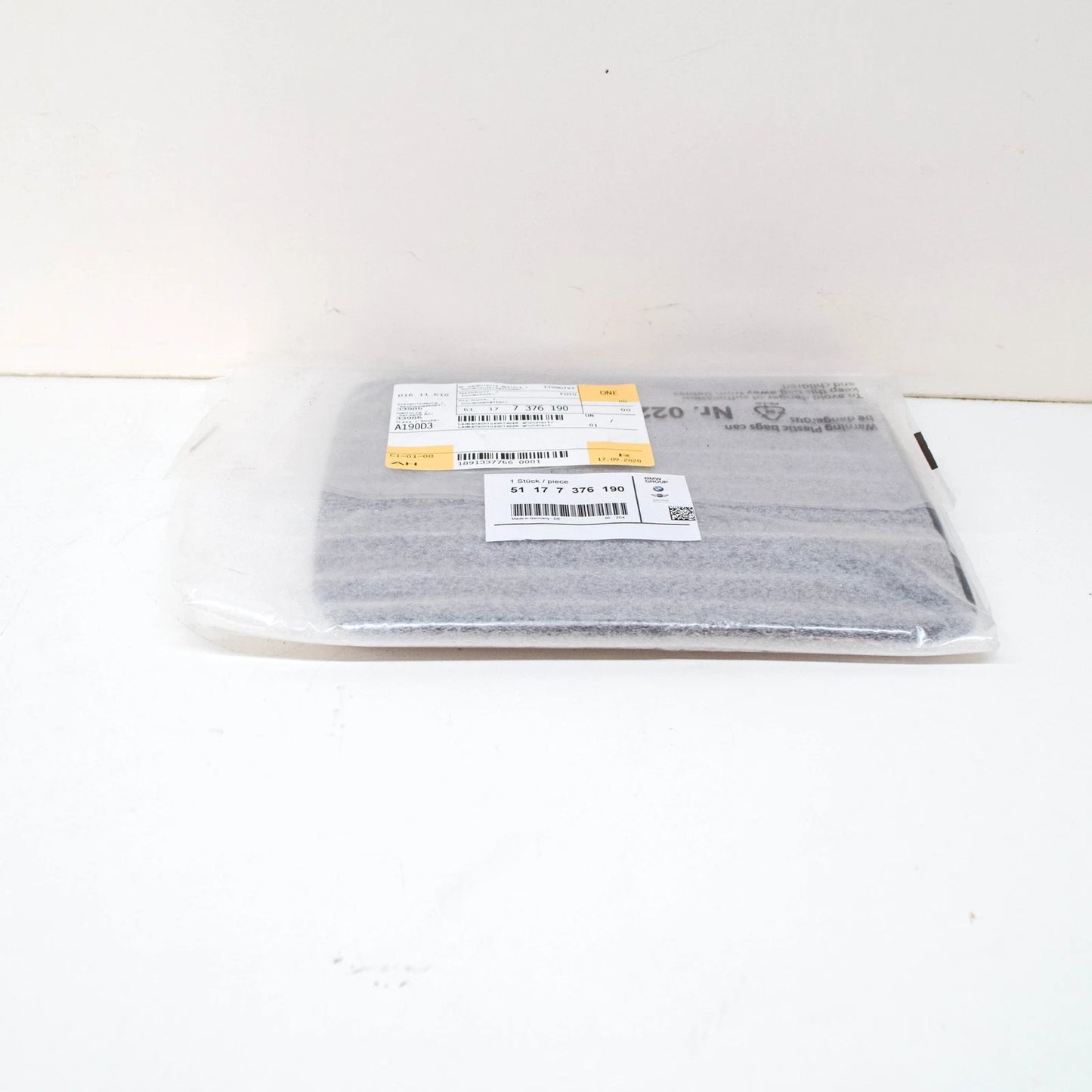 NEW BMW I3 I01 PRIMED CHARGING SOCKET COVER 7376190 51177376190 ORIGINAL