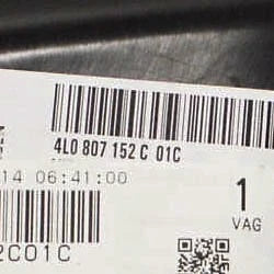 NEW AUDI Q7 4L FRONT RIGHT AIR GUIDE 4L0807152C01C