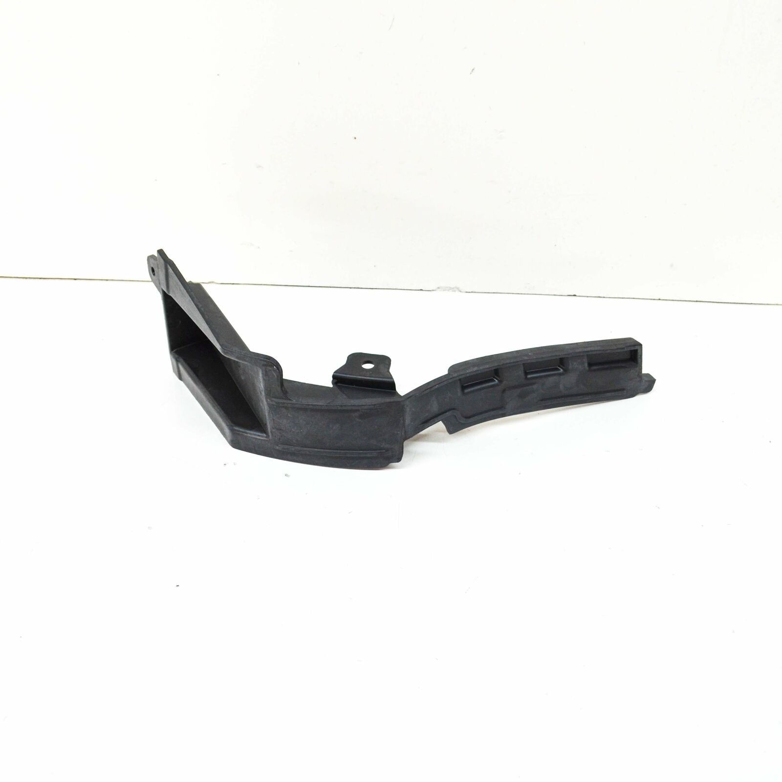 NEW MERCEDES-BENZ C W205 REAR BUMPER RIGHT AREA COVER A2058854323 ORIGINAL