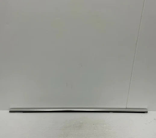 NEW VW TIGUAN AD OUTER REAR RIGHT WINDOW SLOT SEAL 5NA839476CVNH