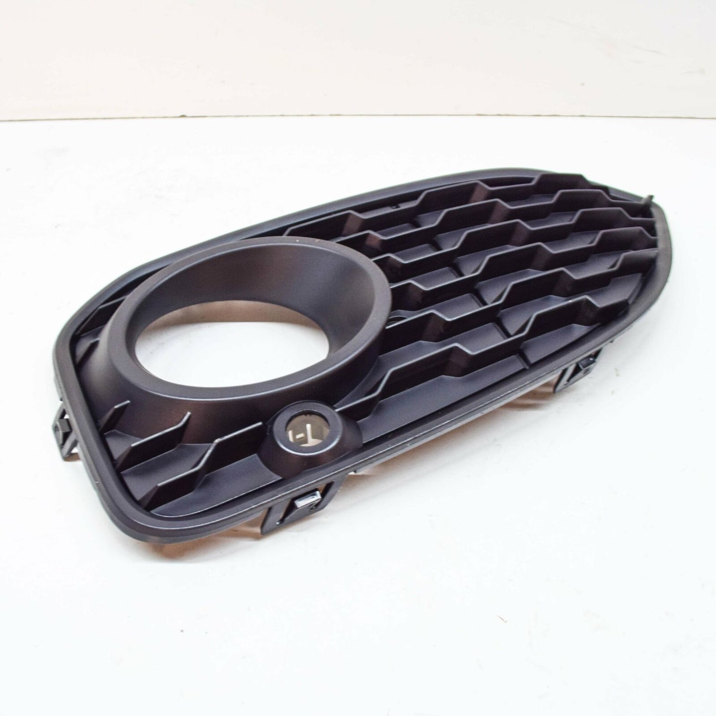 Genuine Bmw 1 F21 Left Fog Light Grille M Sport 51118068603 8068603 2015 Original