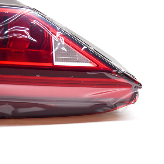 NEW AUDI A6 C8 REAR RIGHT TAILGATE BOOT LID LED TAILLIGHT 4K5945094C ORIGINAL