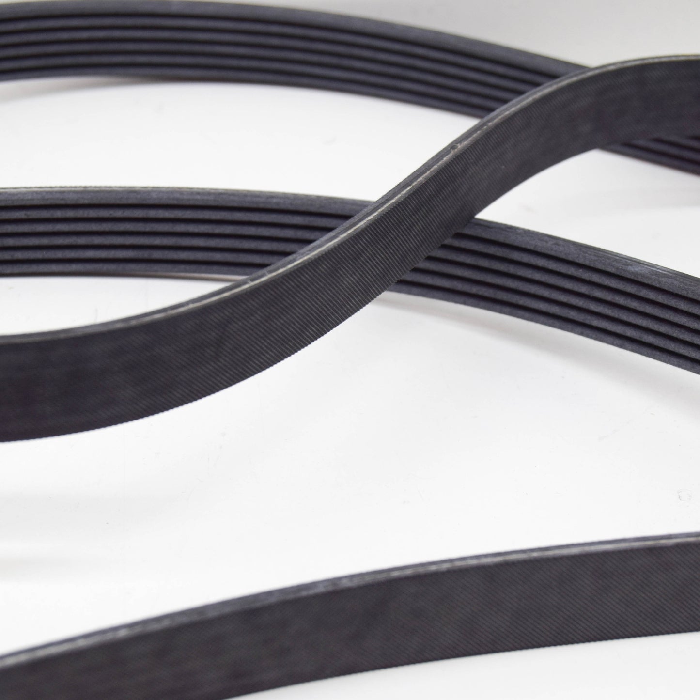 NEW MERCEDES-BENZ E-CLASS W212 RIBBED BELT A0039938596 ORIGINAL