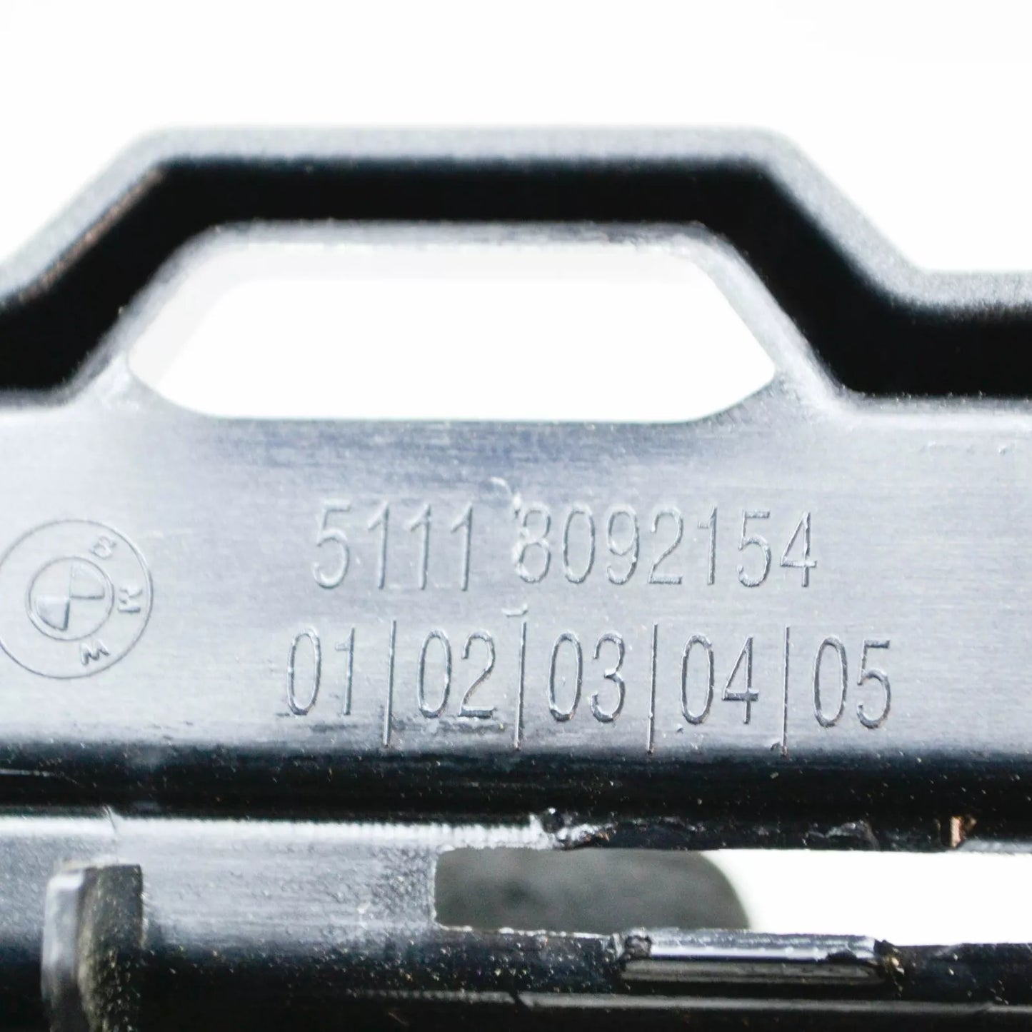 NEW BMW 7 G11 FRONT BUMPER CENTER M AIR INTAKE GRILLE 51118092154 ORIGINAL