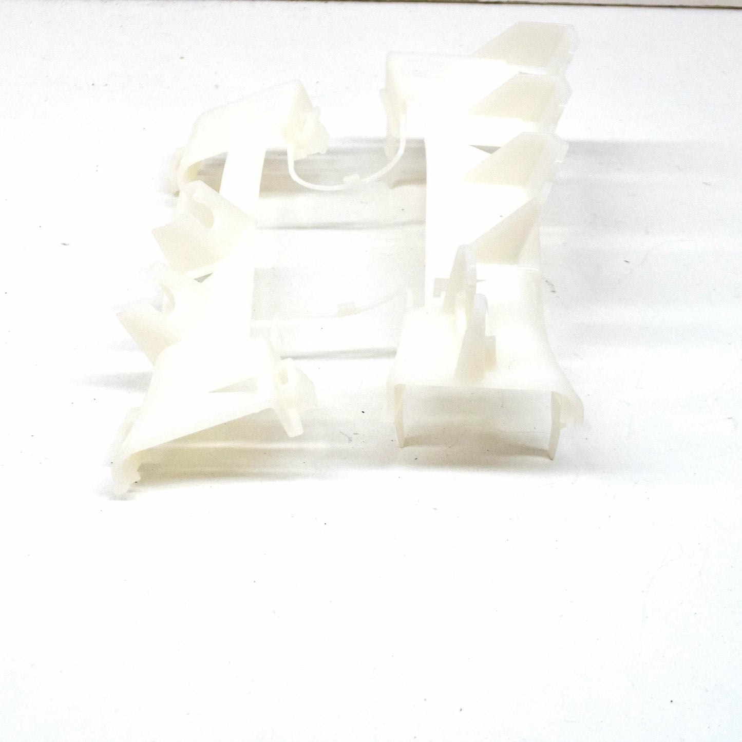 NEW BMW X5 G05 REAR WHEEL SPEED RIGHT SENSOR BRACKET 34526878164 ORIGINAL