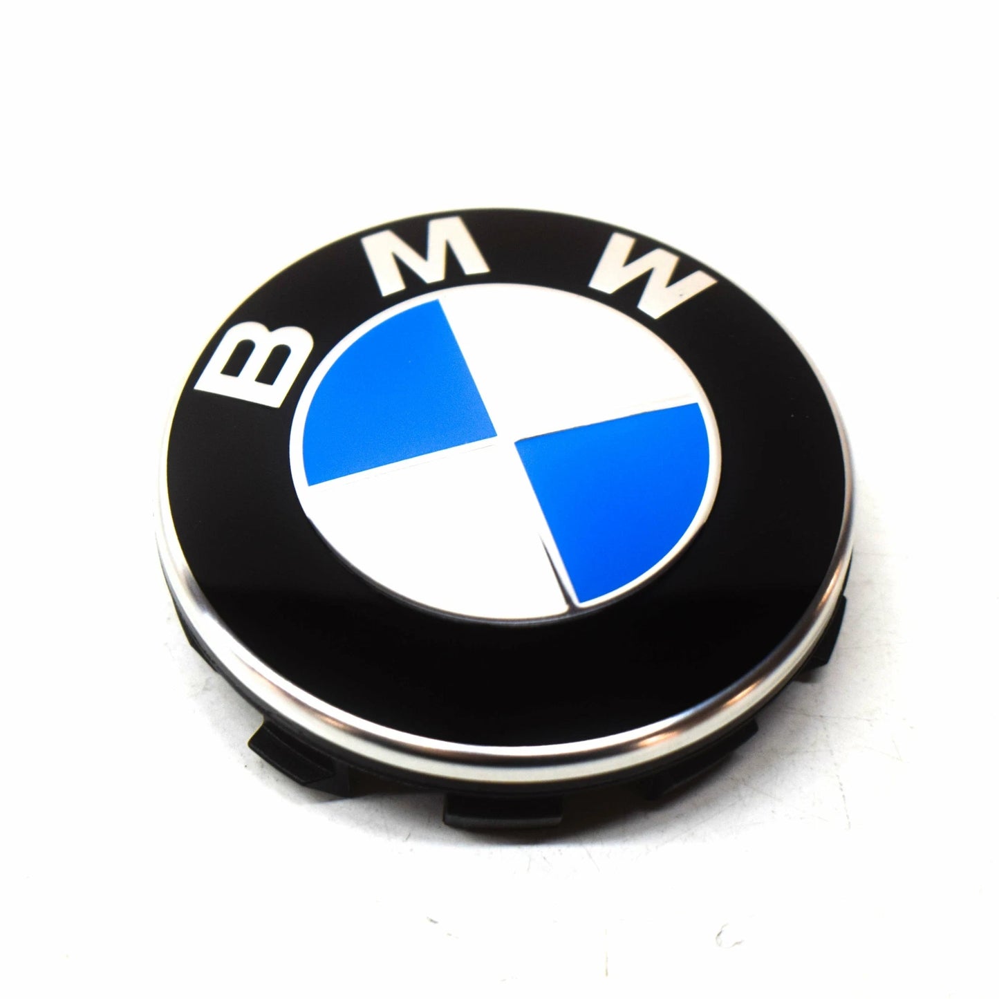 NEW BMW K61 K 1600 BAGGER 70MM FRONT FAIRING EMBLEM BADGE 46638546386 ORIGINAL