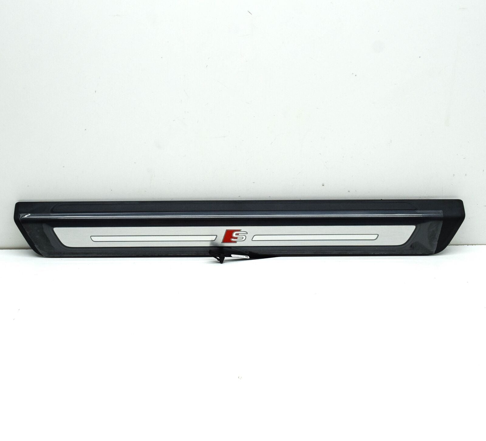 NEW AUDI Q5 FY 80A S-LINE FRONT LEFT DOOR SILL TRIM 80A947417C ORIGINAL