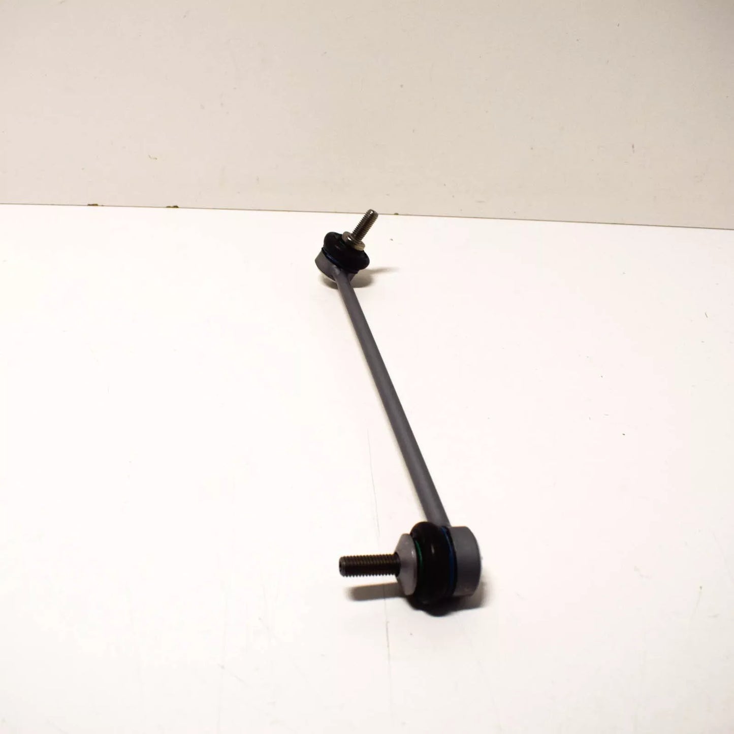 NEW BMW M4 F82 FRONT SWAY BAR STABILIZER RIGHT TIE ROD 31302284644 2016 ORIGINAL