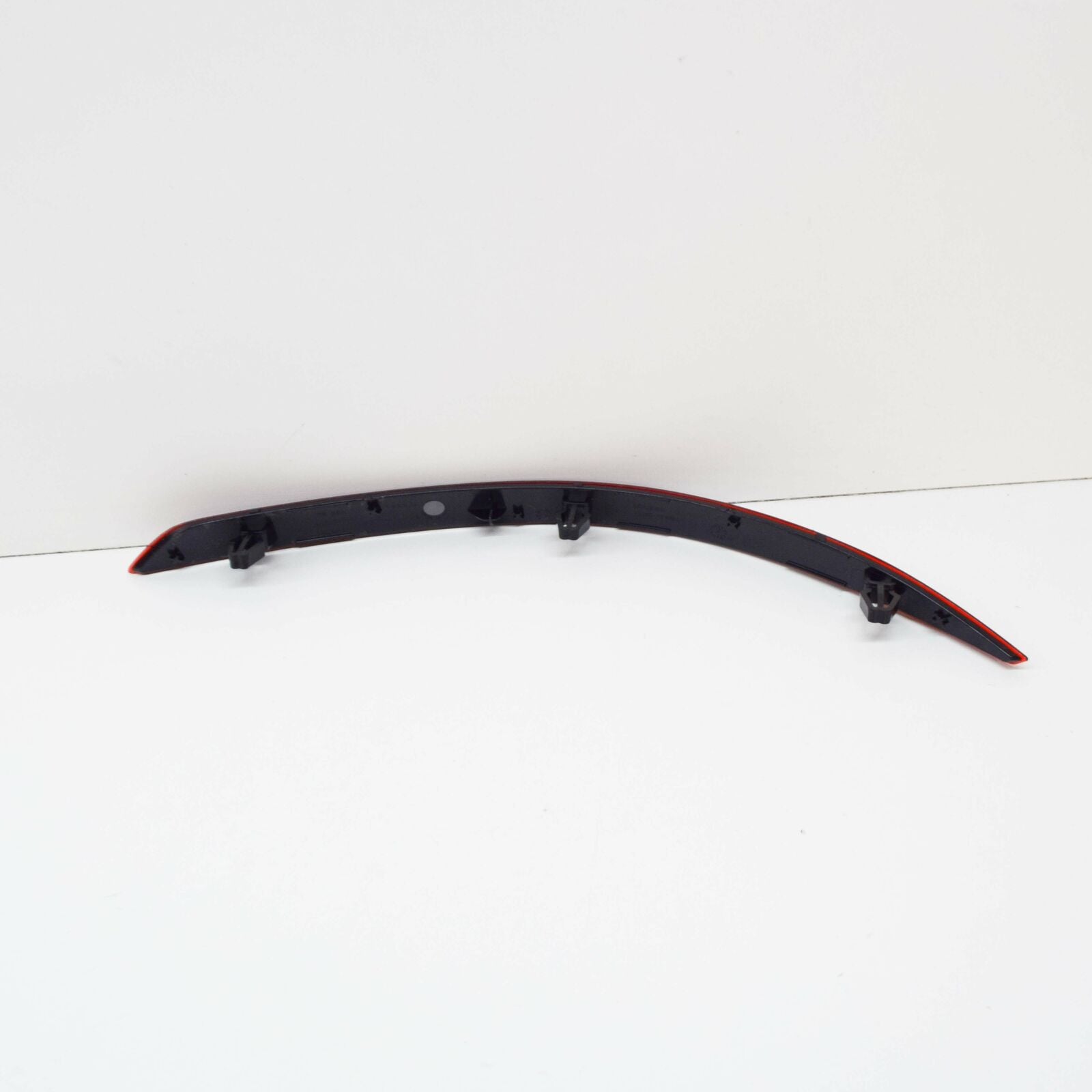 NEW AUDI Q3 F3 REAR LEFT BUMPER REFLECTOR 83A945105A ORIGINAL