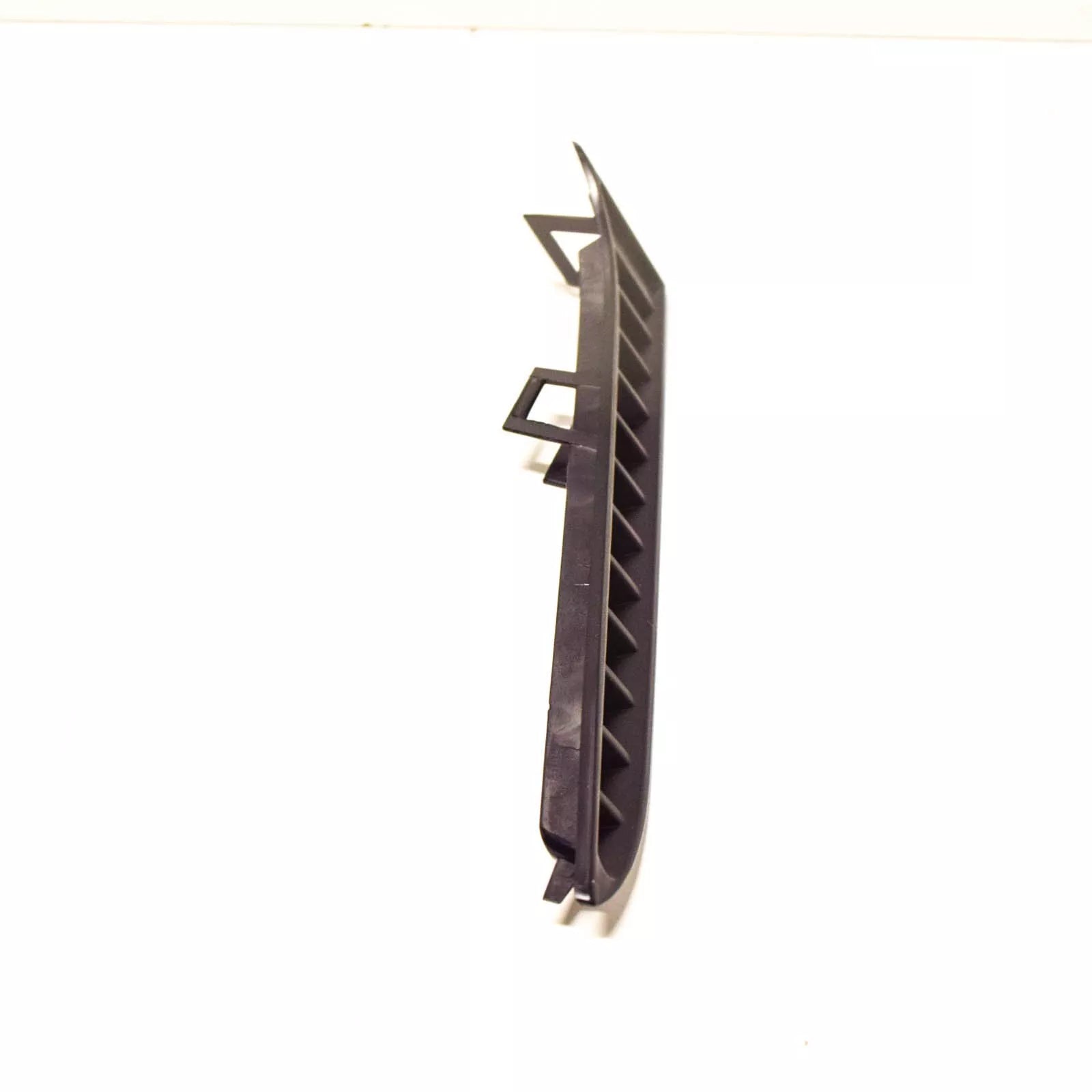 NEW BMW M4 F82 FRONT BUMPER RIGHT AIR INLET GRILLE 51118056600 ORIGINAL