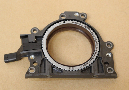 new skoda rapid nh rear crankshaft sealing flange 04b103170c original