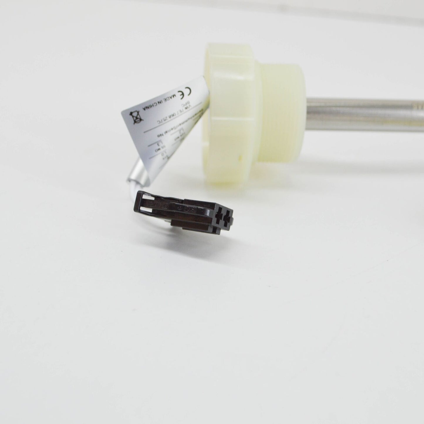 NEW VW MULTIVAN T5 FRESH WATER LEVEL SENDER 7E7068257C ORIGINAL