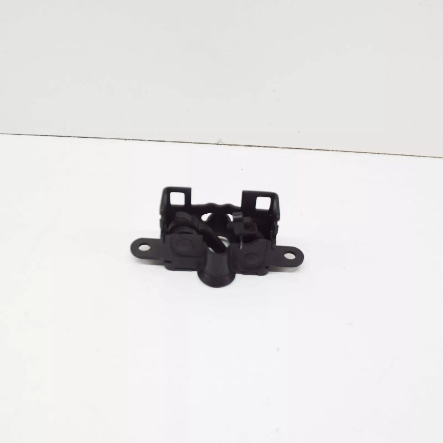 NEW MERCEDES-BENZ SL R129 ENGINE HOOD CATCH LOWER PART A2028800460