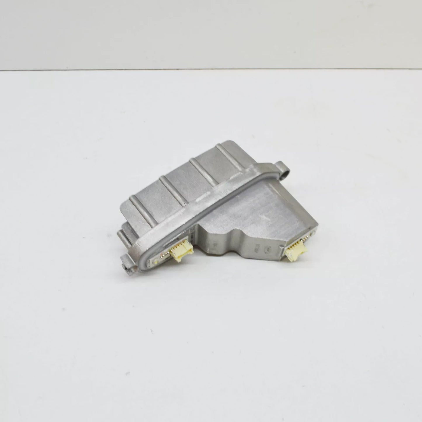 NEW AUDI Q3 8U HEADLIGHT LED UNIT WITH HEAT SINK 8U0941475A ORIGINAL