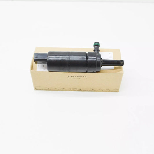 NEW AUDI A4 B8 WINDSHIELD WASHER TANK PUMP 3B7955681