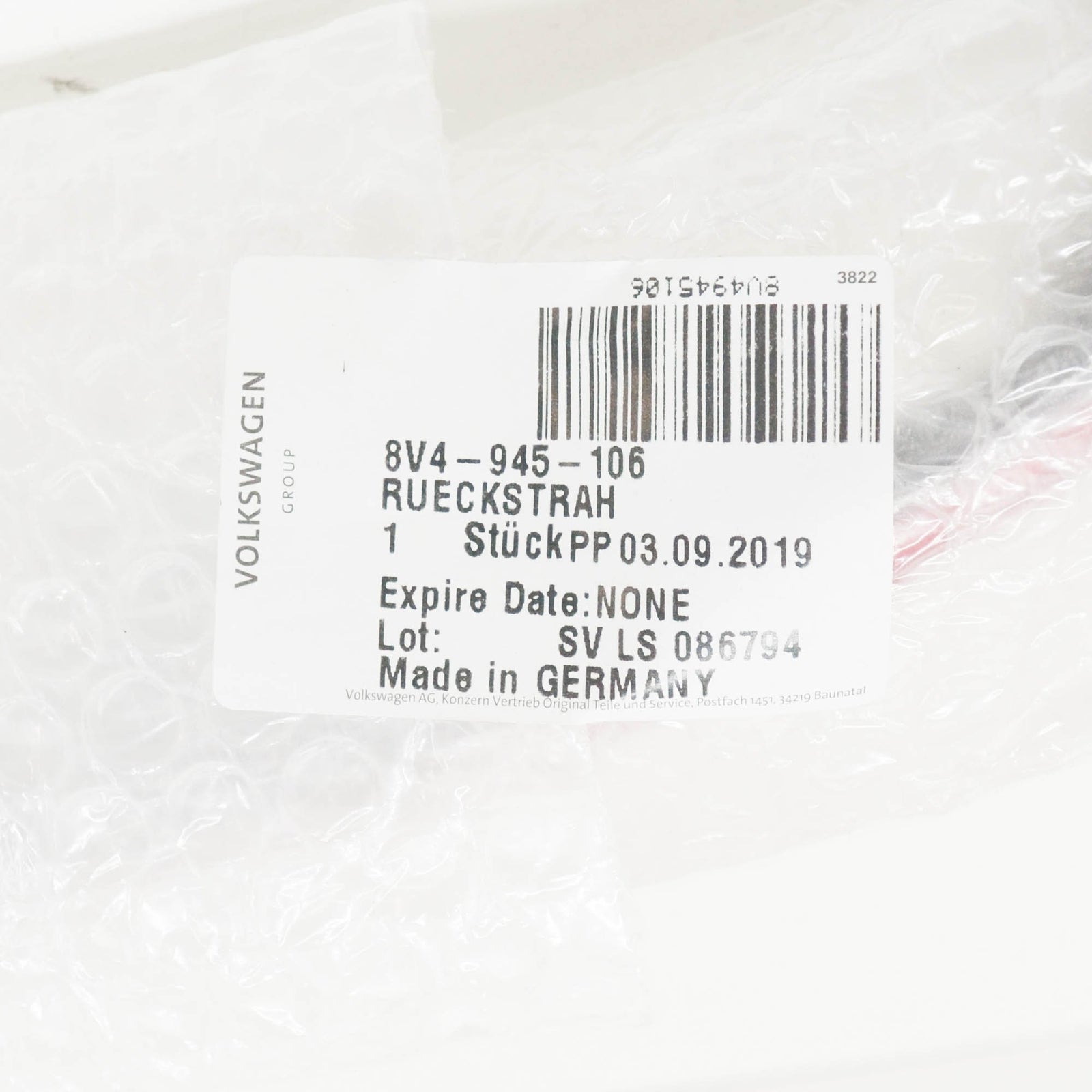 NEW AUDI A3 8V REAR LIGHT REFLECTOR RIGHT 8V4945106 ORIGINAL