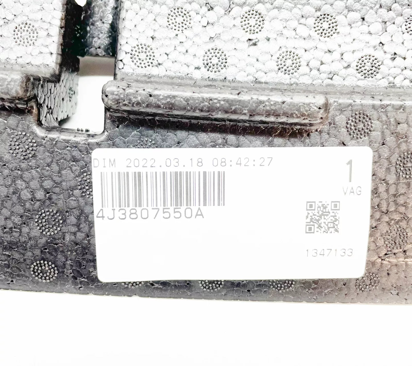 NEW AUDI E-TRON GT FRONT BUMPER FOAM STRIP 4J3807550A ORIGINAL