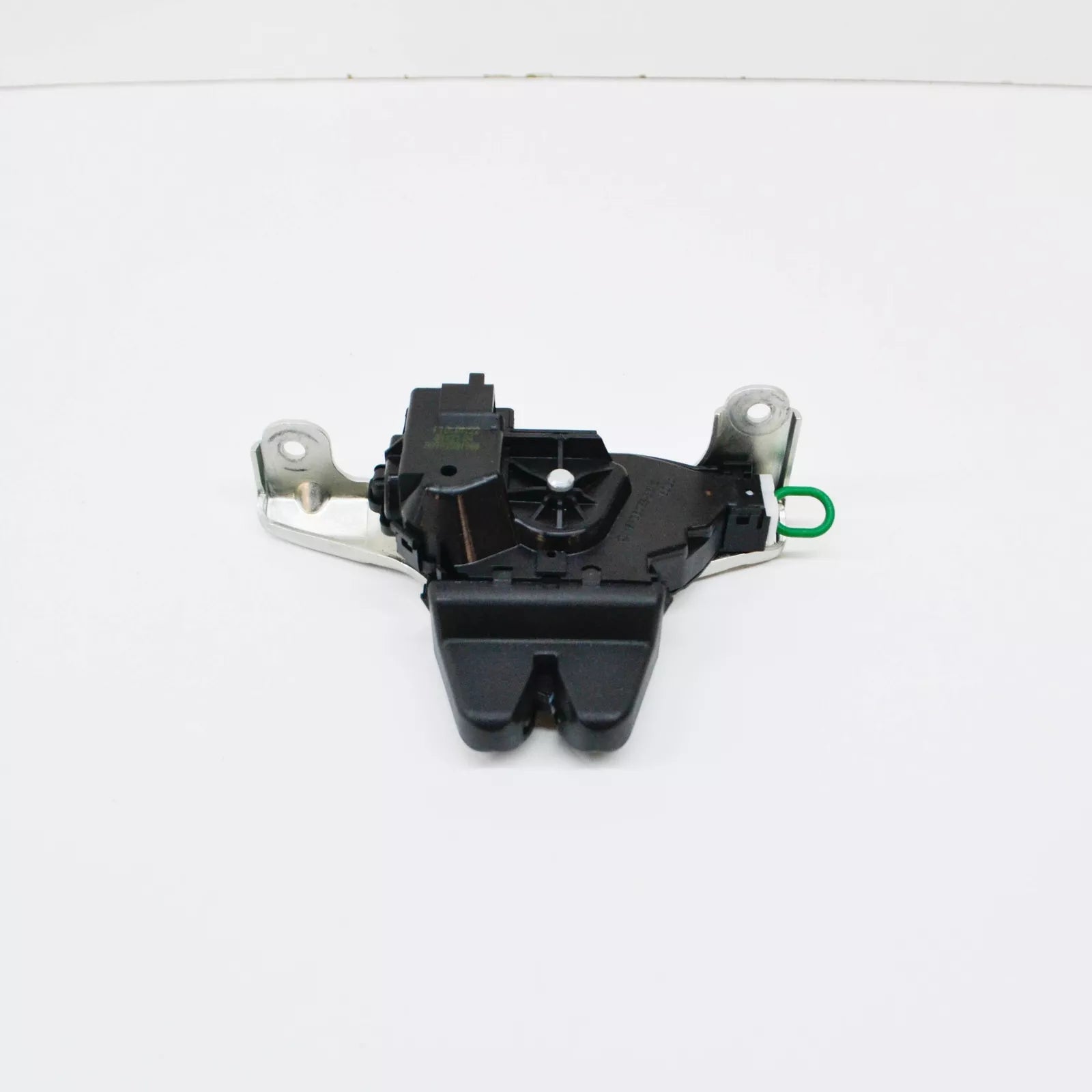 NEW MERCEDES-BENZ CLS C257 REAR LID LOCK A0997501900 ORIGINAL