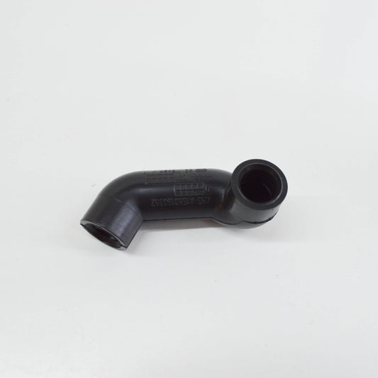 NEW MERCEDES-BENZ ML W164 TIMING CASE HOSE A1560180382 ORIGINAL