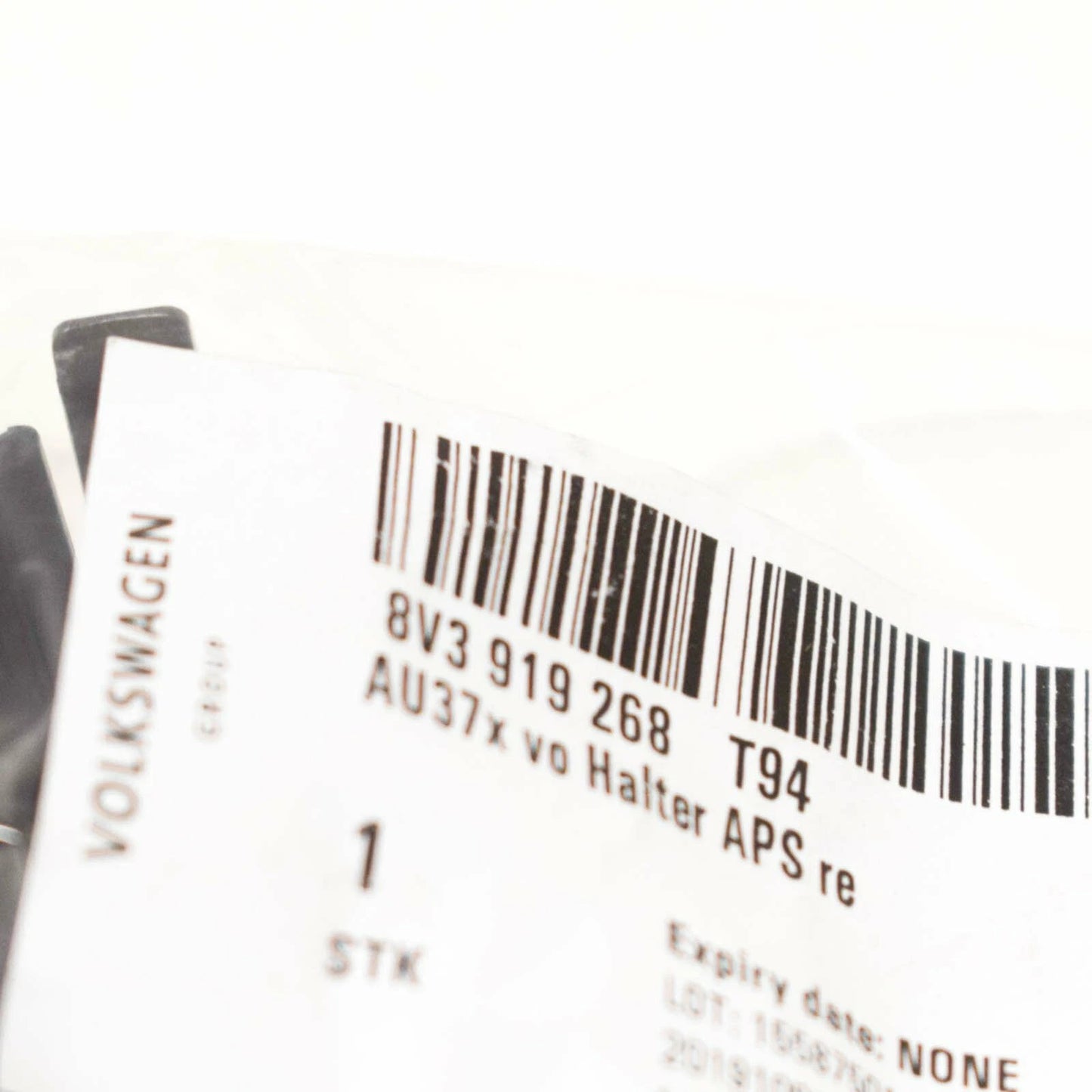 NEW AUDI A3 8V FRONT BUMPER RIGHT ULTRASOUND SENSOR SUPPORT 8V3919268T94