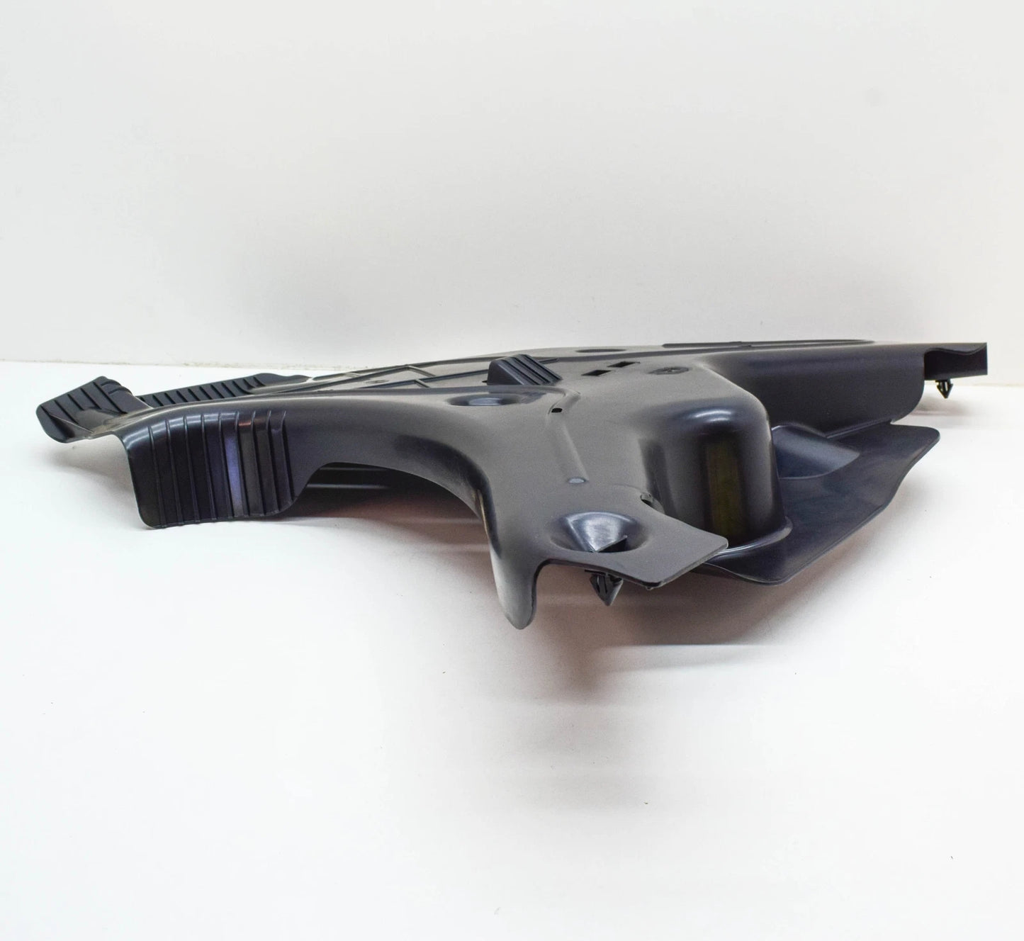 NEW MB VITO W447 REAR TO LEFT WHEEL ARCH SPLASH GUARD A44788903009051 ORIGINAL