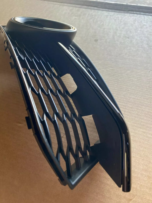 NEW AUDI A6 S6 AVANT QUATTRO FRONT RIGHT AIR GUIDE GRILLE 4G0807648CBMT