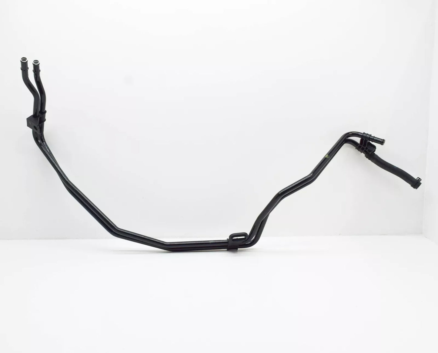 NEW MERCEDES-BENZ GLC X253 ENGINE COOLANT LINE A2535001000 ORIGINAL