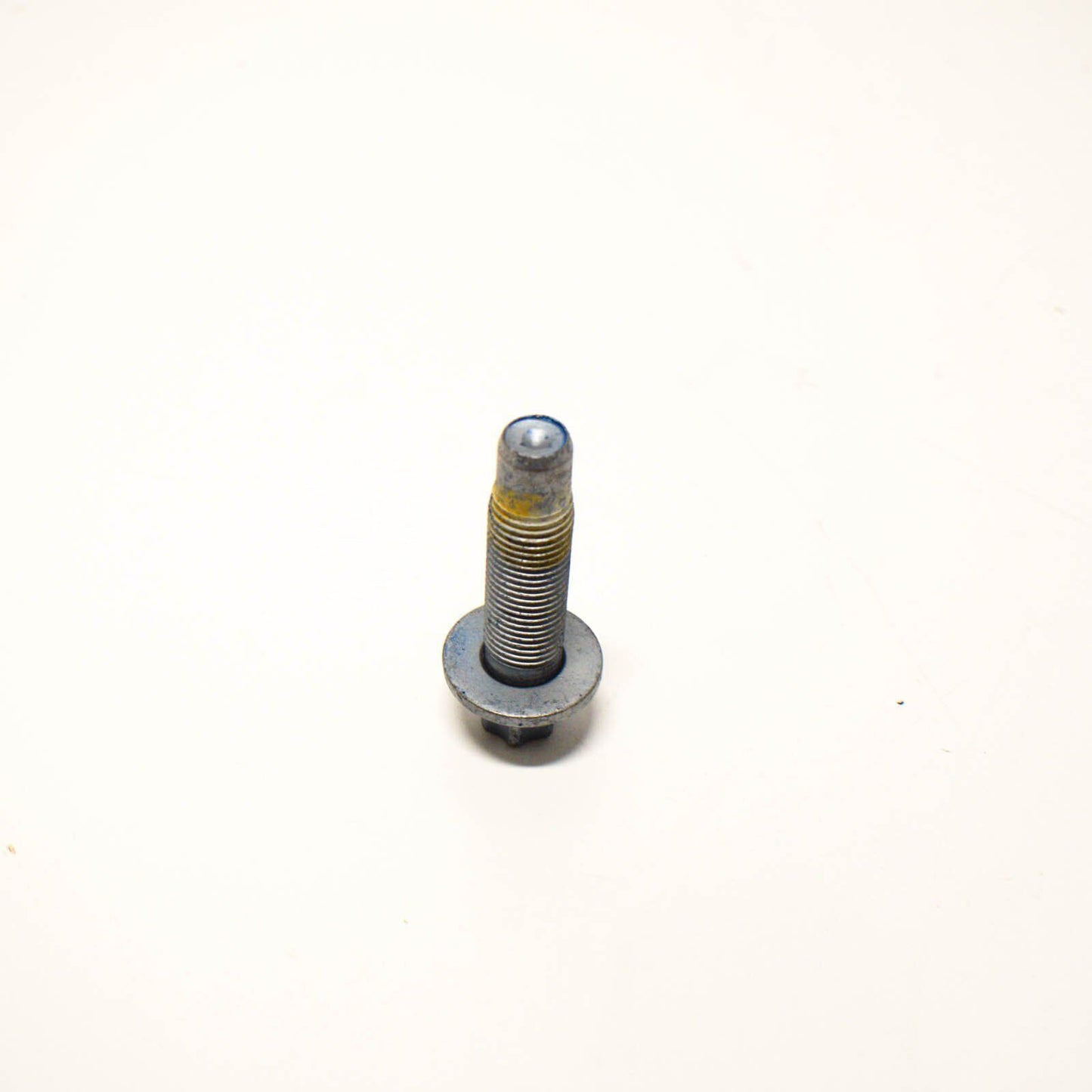 NEW MB E W212 FRONT FRAME INTEGRAL SUPPORT THREAD SCREW A0009907311 ORIGINAL