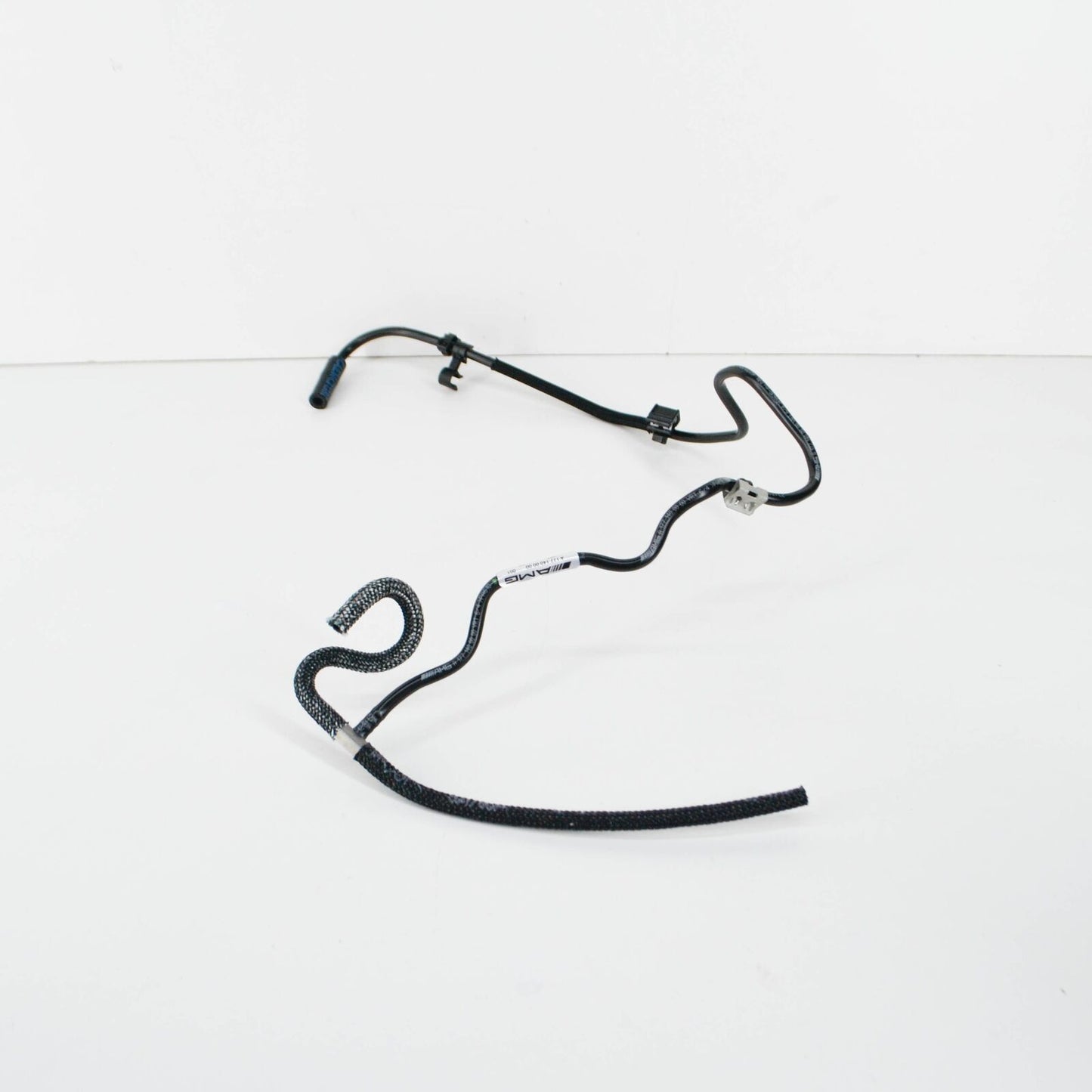 NEW MERCEDES-BENZ C W205 VACUUM LINE A1771400000 ORIGINAL