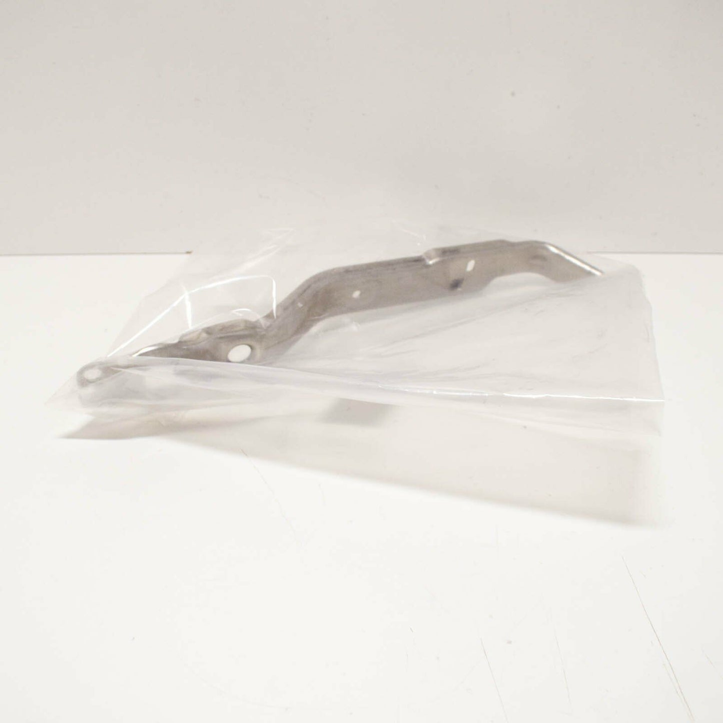 NEW AUDI A7 SPORTBACK 4G8 FRONT BUMPER CARRIER RIGHT BRACE 4G8807592C ORIGINAL