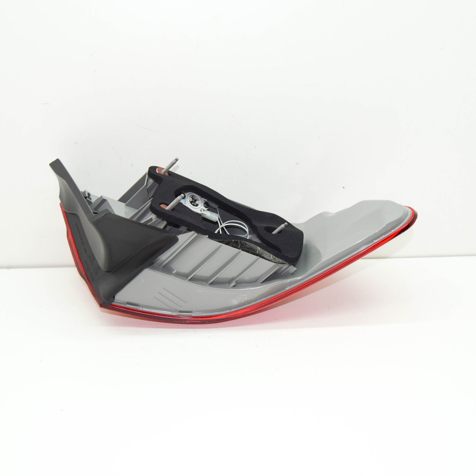 new bmw 3 coupe e92 rear right outer taillight 63217251958 7251958 original