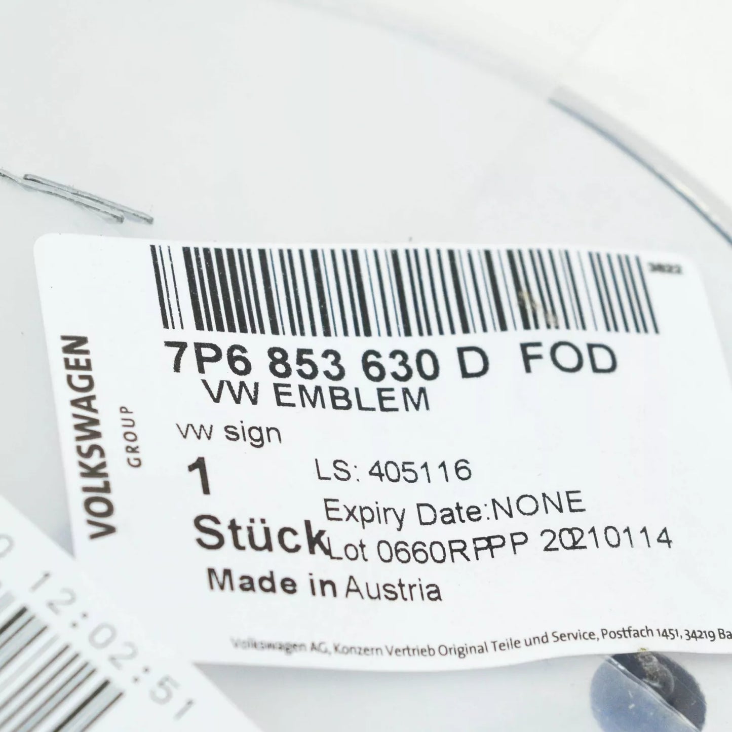 NEW VW TOUAREG 7P REAR LIFTGATE TAILGATE HATCH EMBLEM 7P6853630DFOD ORIGINAL