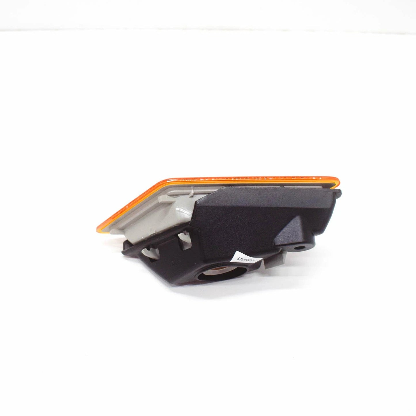 NEW MERCEDES-BENZ C-CLASS W204 FRONT BUMPER LEFT MARKER LIGHT A2048200121