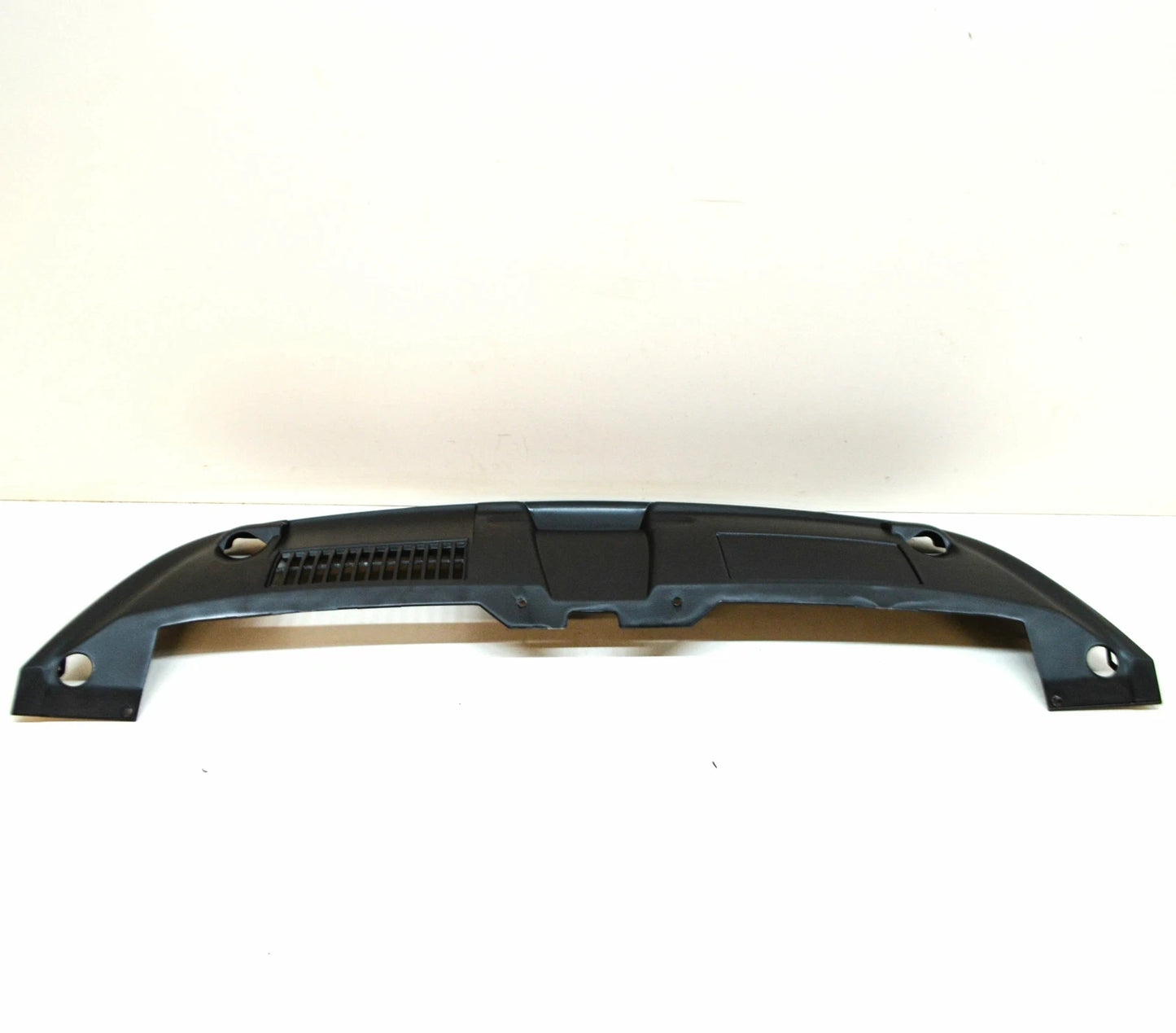 NEW VOLKSWAGEN BEETLE A5 UPPER RADIATOR COVER 5C5853655A9B9 2015 ORIGINAL