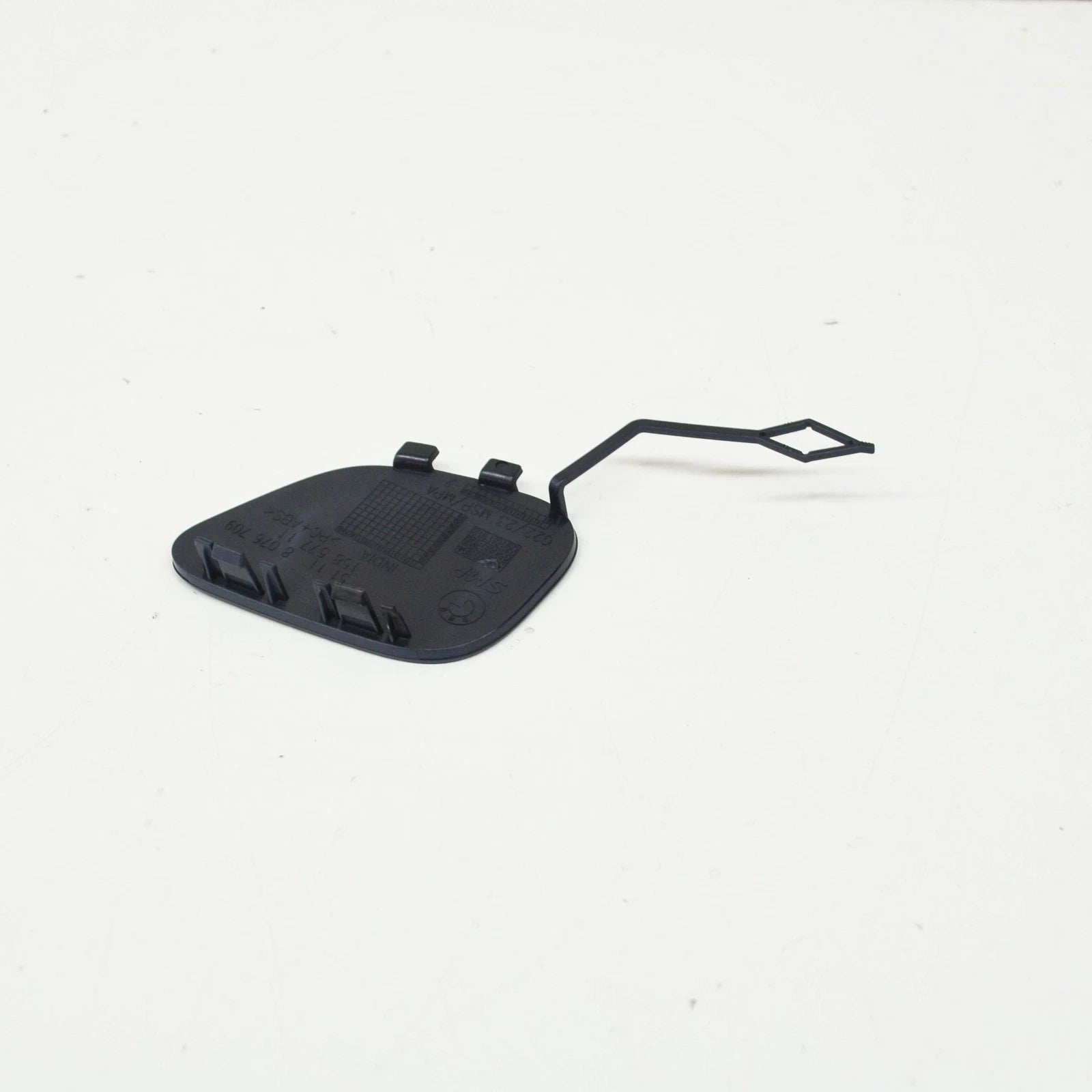 NEW BMW M4 COUPE G82 FRONT BUMPER TOW EYE COVER 51119854253 ORIGINAL