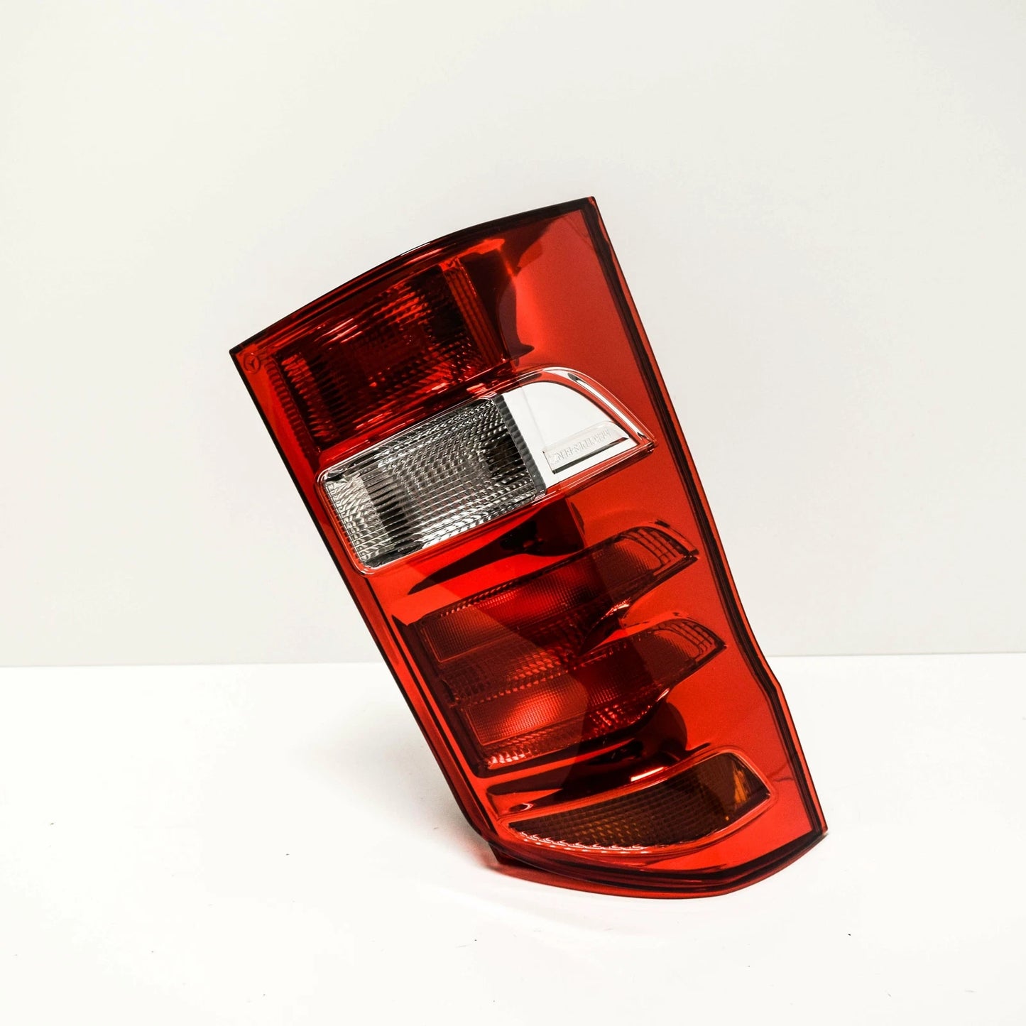 NEW MERCEDES-BENZ VITO W447 REAR LEFT TAIL LIGHT A4478200064