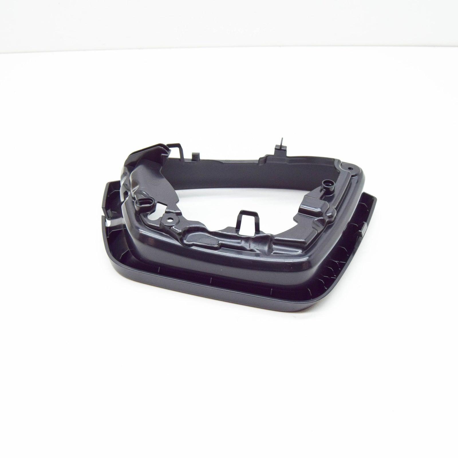NEW SKODA SUPERB MK3 FRONT RIGHT EXTERIOR MIRROR BEZEL 3V0857532 ORIGINAL