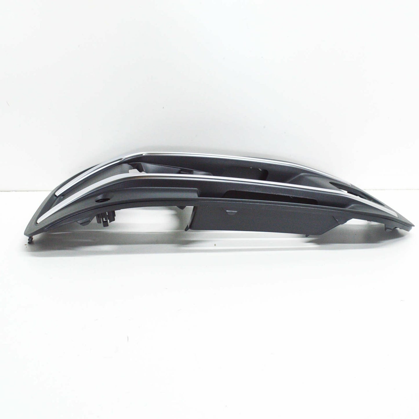 Genuine Audi Q7 4M Front Bumper Right Fog Light Grille Cover 4M0807682Aa4W3 Original