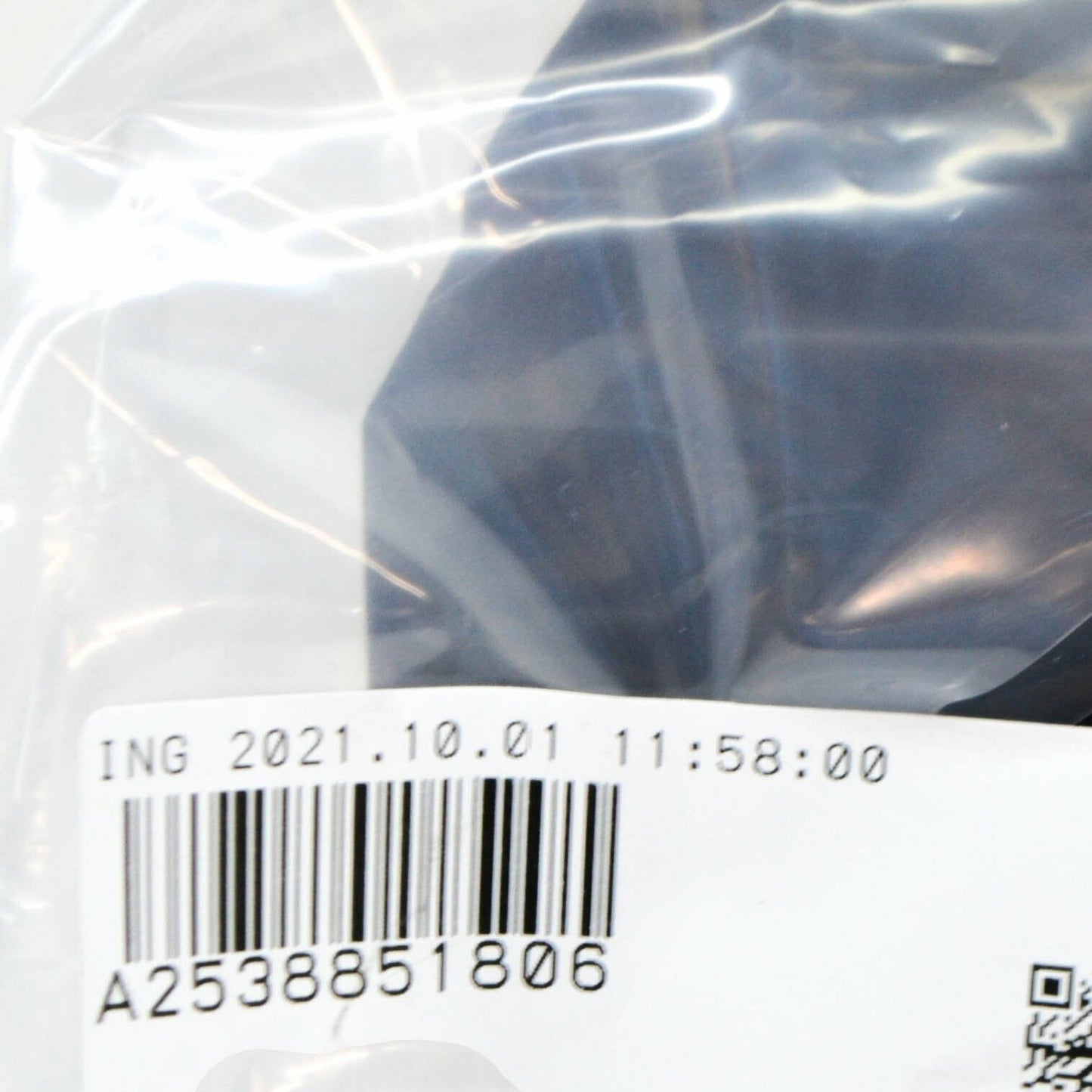 NEW MB GLC X253 FRONT LEFT LOWER BUMPER BRACKET AMG A2538851806 ORIGINAL