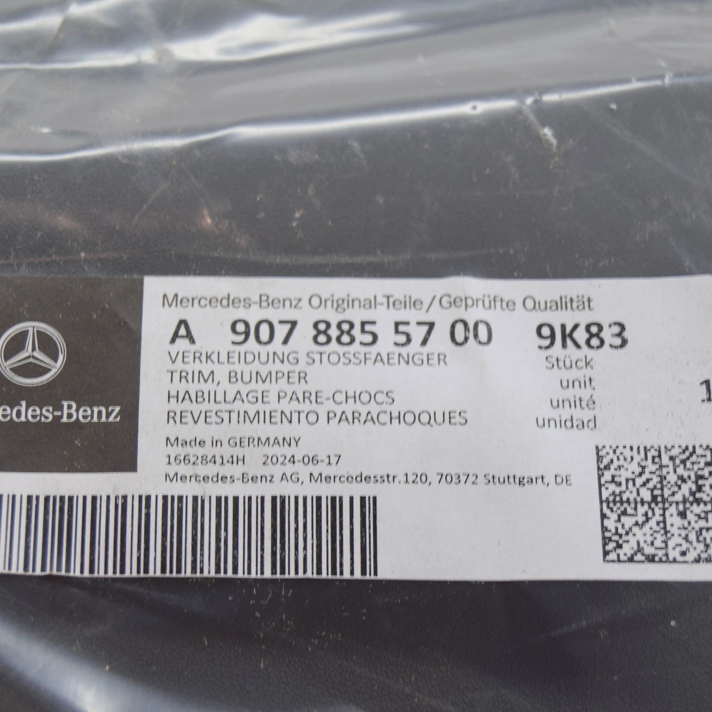 NEW MERCEDES BENZ W907 W910 REAR RIGHT BUMPER TRIM A90788557009K83 ORIGINAL