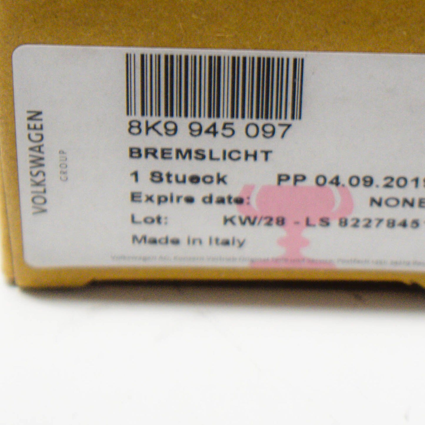 NEW AUDI A4 AVANT 8K REAT TAILGATE ADDITIONAL BRAKE LIGHT 8K9945097 ORIGINAL