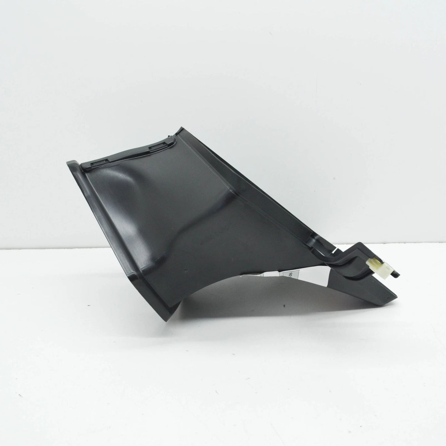 NEW BMW M4 COMPETITION COUPE G82 LEFT RADIATOR AIR DUCT 51748072093 ORIGINAL