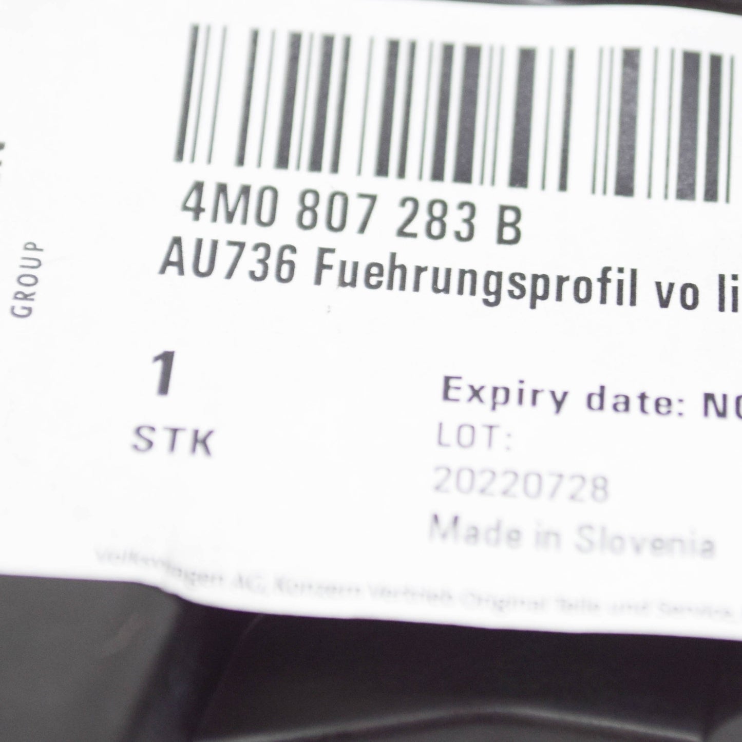 NEW AUDI Q7 4M FRONT LEFT BUMPER BRACKET GUIDE 4M0807283B ORIGINAL