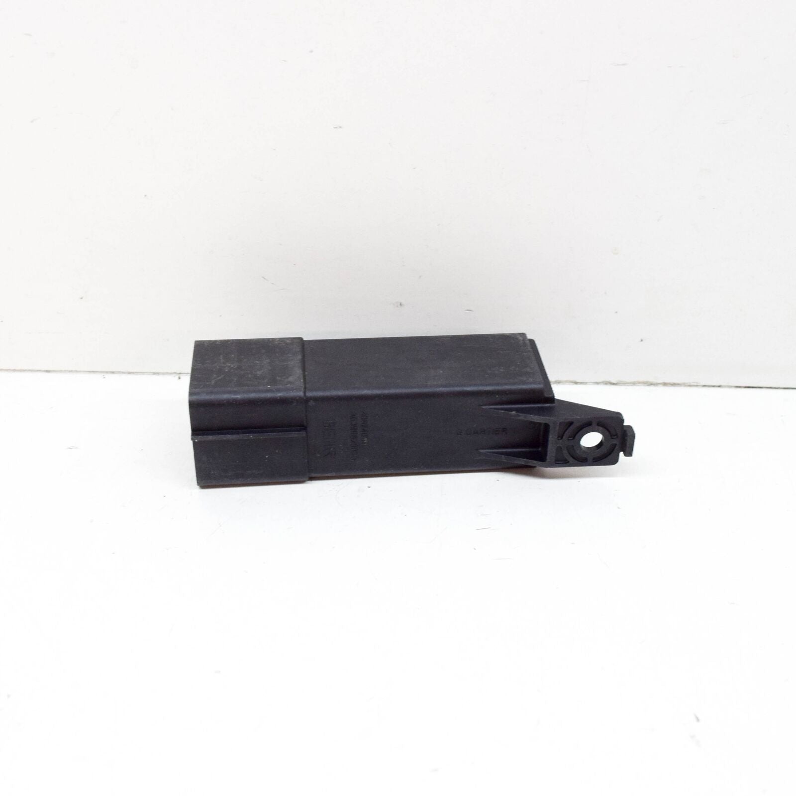 NEW MERCEDES-BENZ FURGON W639 ELECTRIC FAN RELAY A6399820023 ORIGINAL