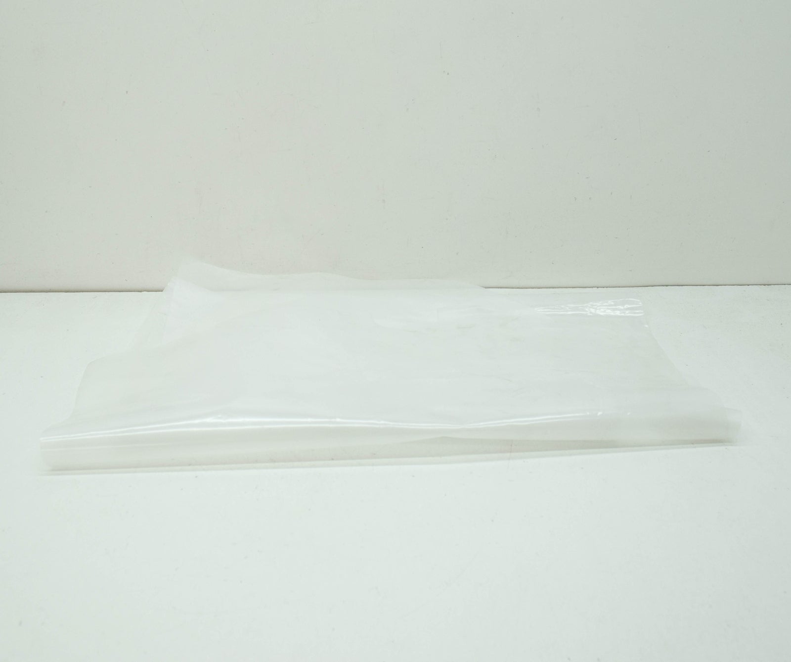 NEW MERCEDES-BENZ SL COUPE C107 FRONT DOOR PANELING SEAL A1077270087 ORIGINAL