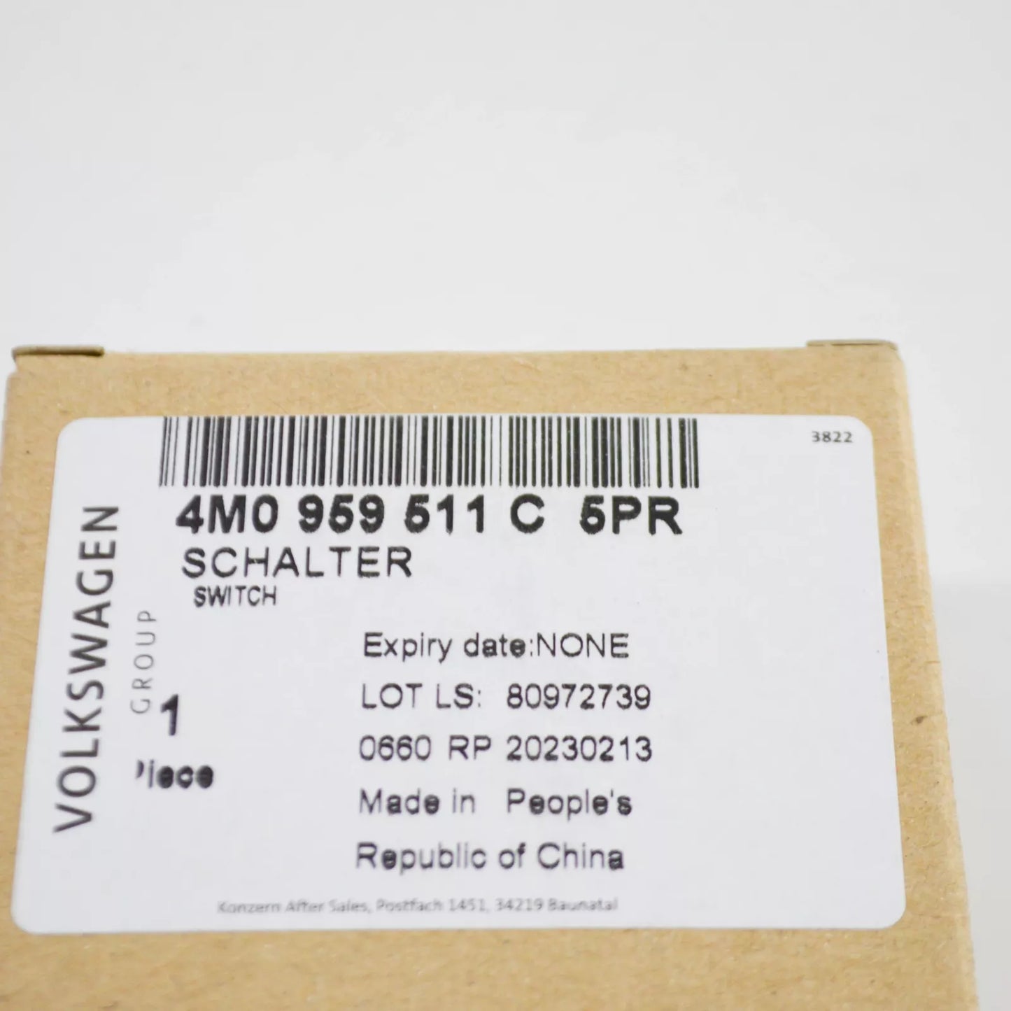 NEW AUDI Q7 4M REAR ELECTRIC FOLDING TOW HITCH SWITCH 4M0959511C5PR ORIGINAL