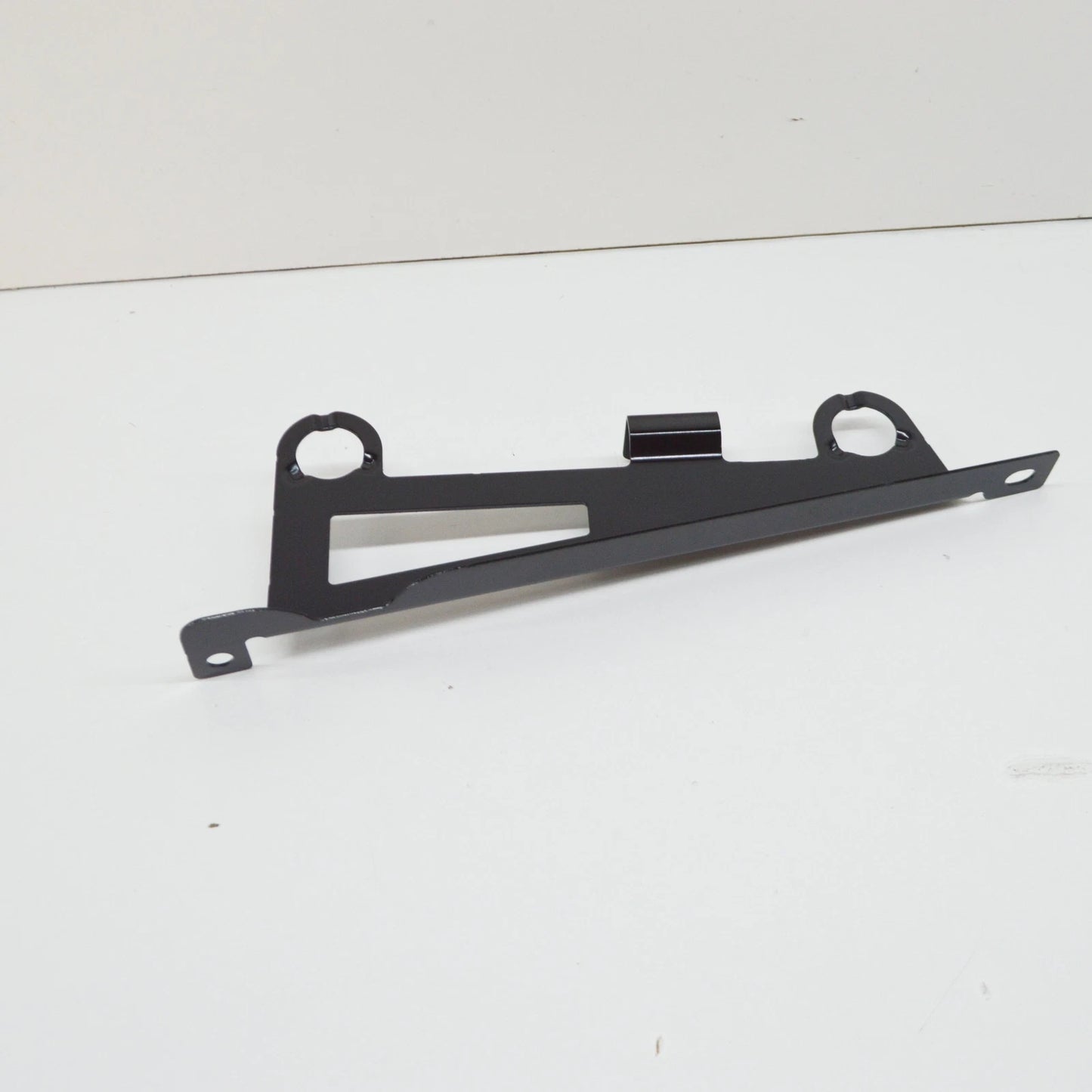 NEW BMW M4 G82 FRONT LEFT BUMPER CARRIER CROSS BAR BRACKET 51118074895 ORIGINAL