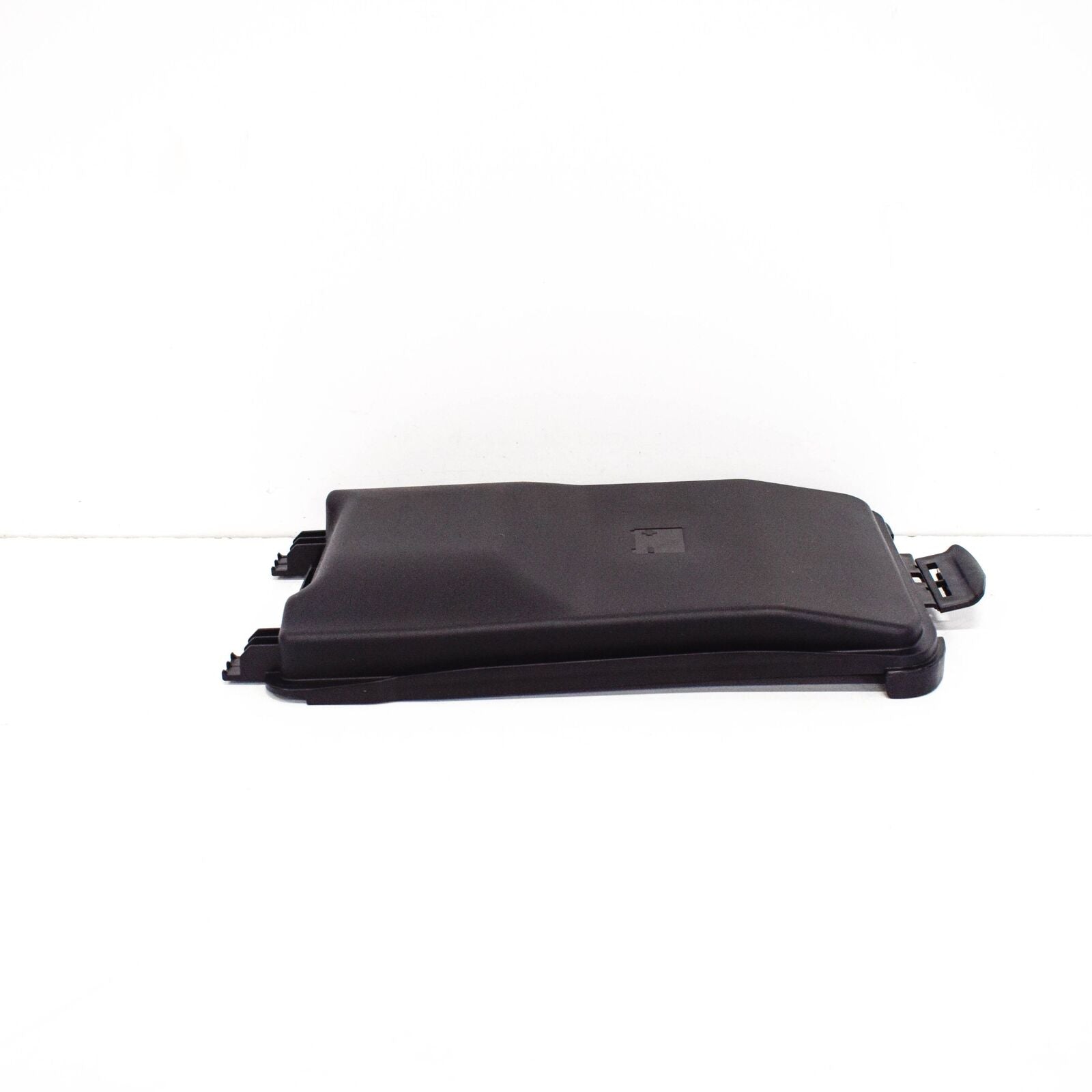 NEW AUDI Q3 8U BATTERY COVER 8U0915443 ORIGINAL