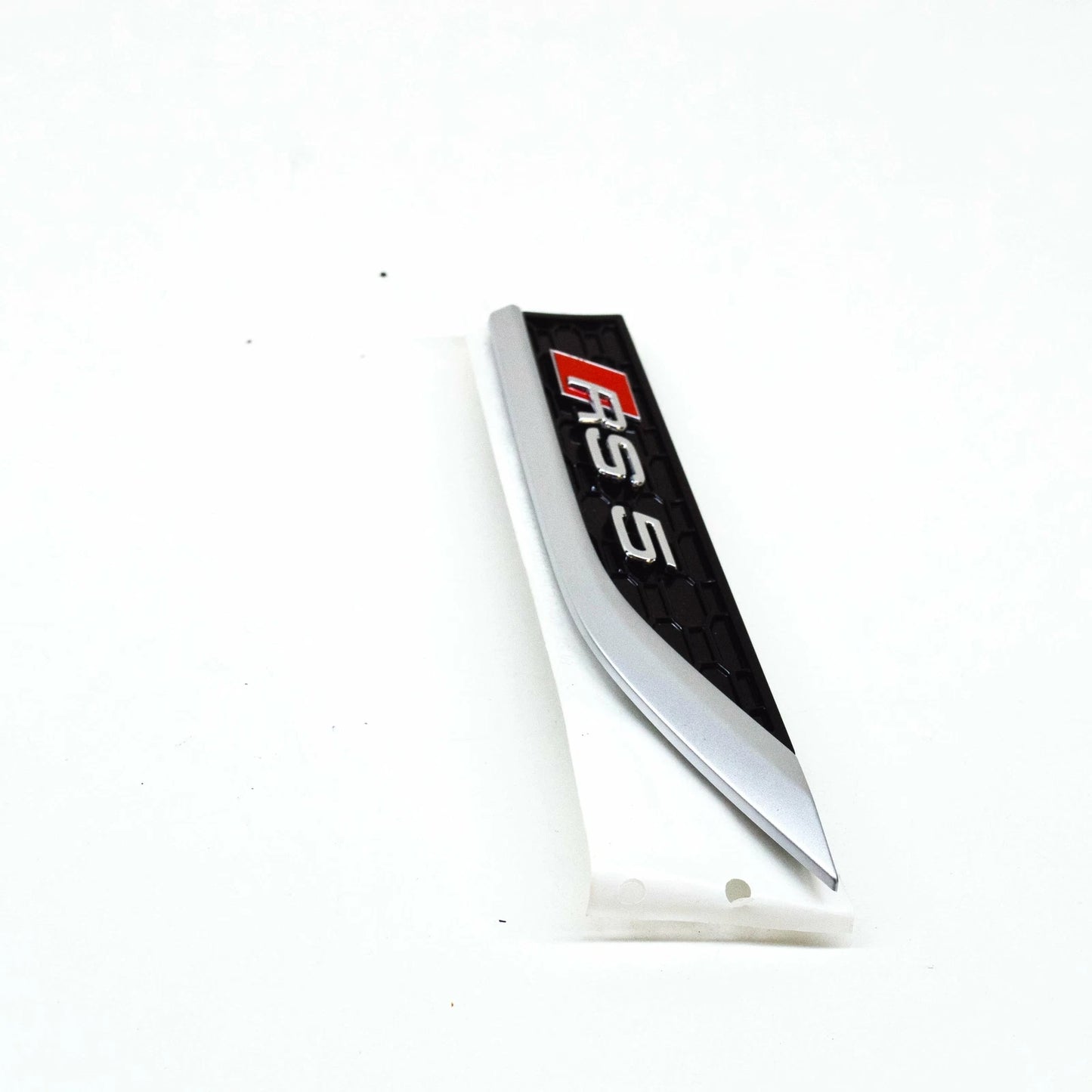 NEW AUDI RS5 SPORTBACK 8W6 FRONT RIGHT FENDER EMBLEM 8W6853602DPUZ